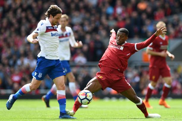 通过她的一 通过她的一