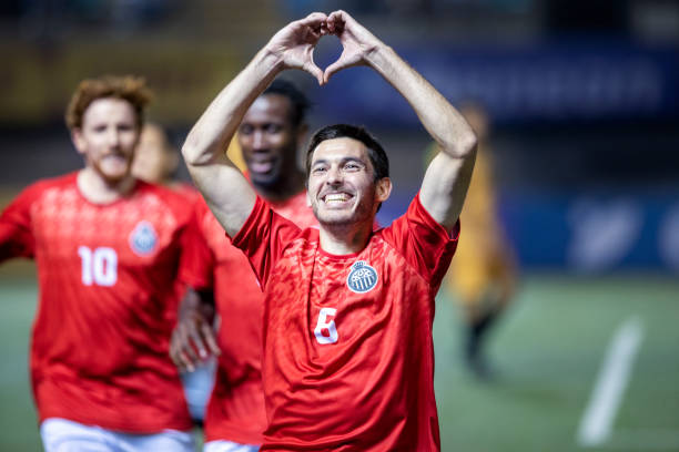 以来对伊萨 以来对伊萨